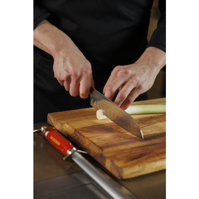 F. Dick Active Cut Pure Santoku nůž s výbrusem 18 cm